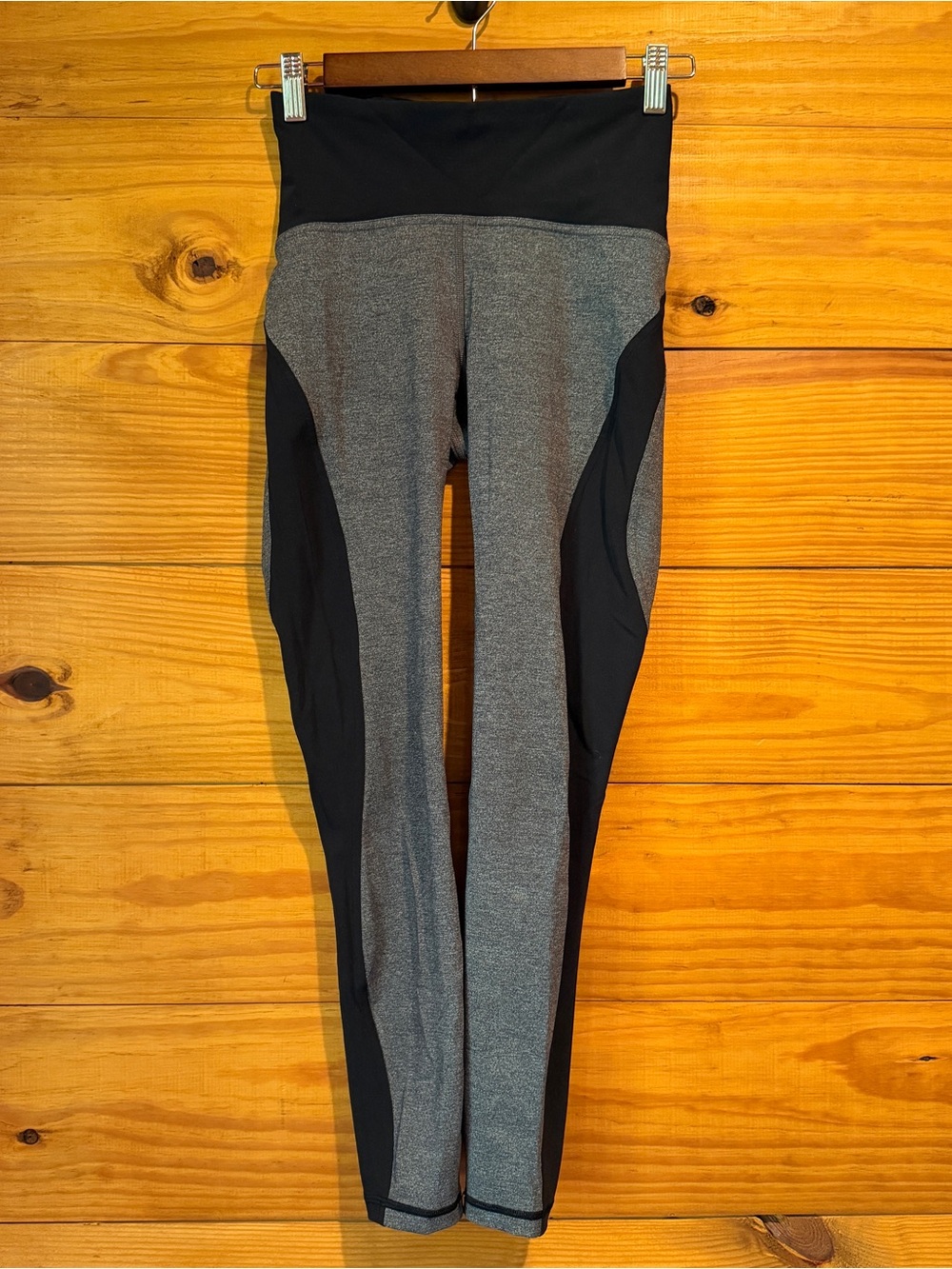 Lululemon Train Times 7/8 Pant Leggings 4 26" Black Heathered Black W5BDQS